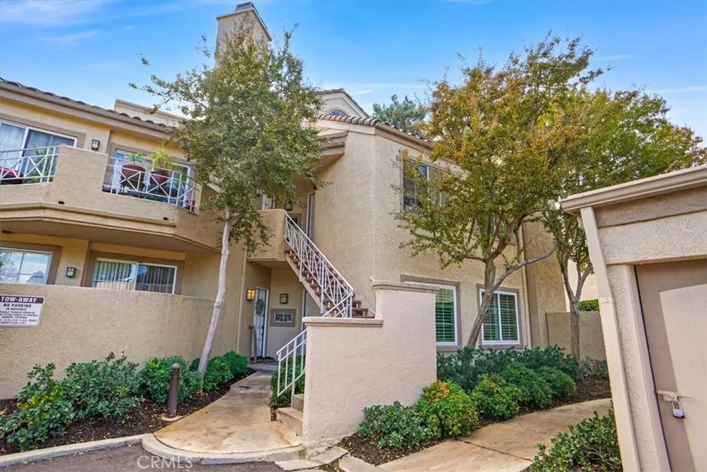 23933 Del Monte Drive 24, Valencia, California 91355 home-pic-0