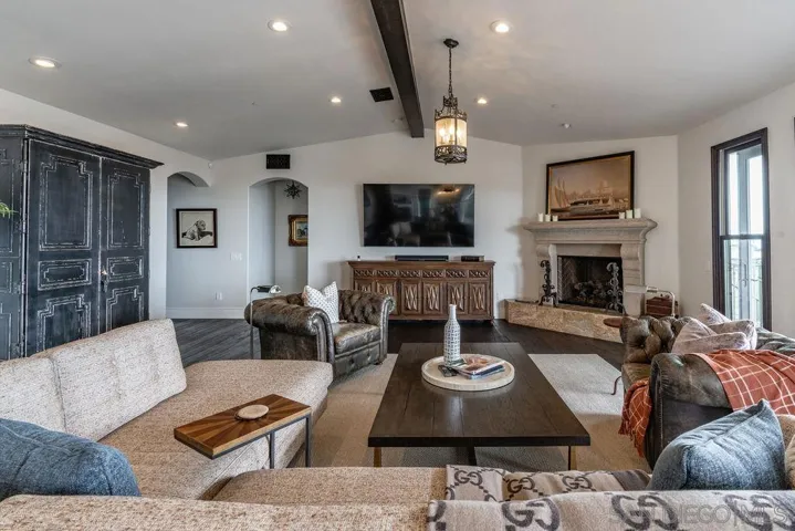 604 Camino De Orchidia, Encinitas, California 92024