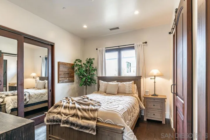 604 Camino De Orchidia, Encinitas, California 92024