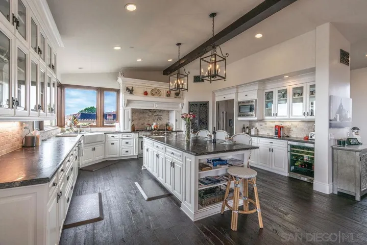 604 Camino De Orchidia, Encinitas, California 92024