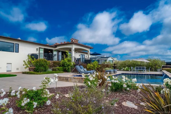 604 Camino De Orchidia, Encinitas, California 92024