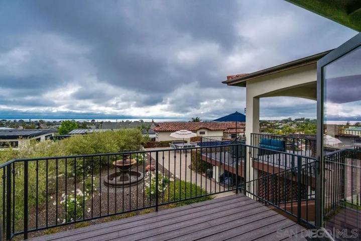 604 Camino De Orchidia, Encinitas, California 92024