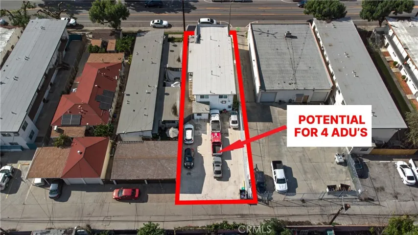 6552 Orange, Long Beach, California 90805