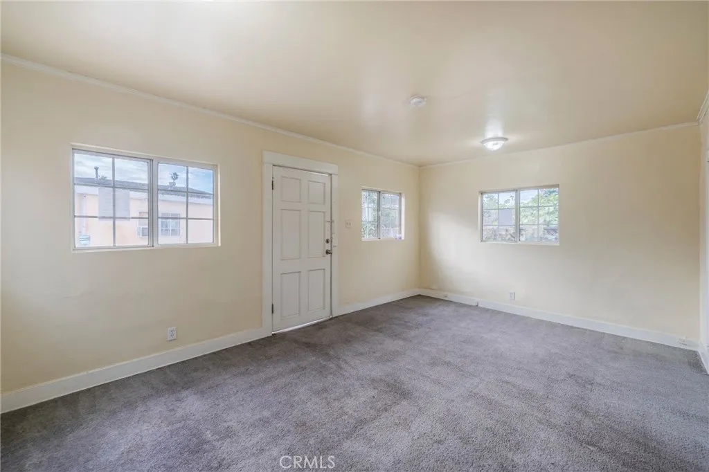 1649 W 56th Street, Los Angeles, California 90062 home-pic-15