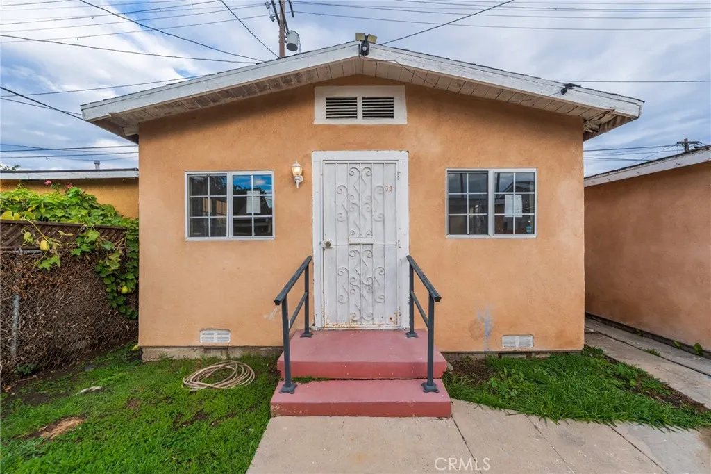 1649 W 56th Street, Los Angeles, California 90062 home-pic-13