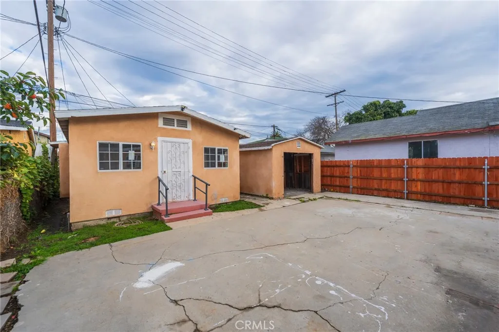 1649 W 56th Street, Los Angeles, California 90062 home-pic-12