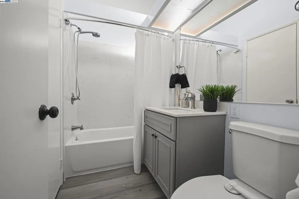 3467 Pinewood Ter 202, Fremont, California 94536 home-pic-14