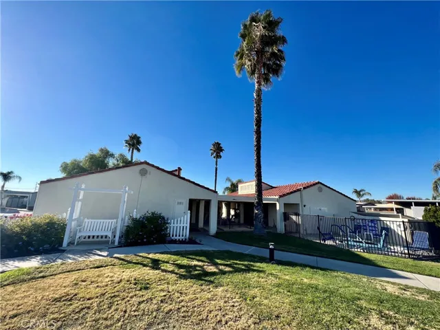 1295 S Cawston 263, Hemet, California 92545