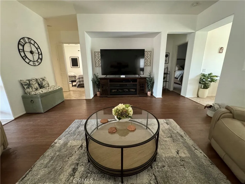39800 Dorset Dr, Palm Desert, California 92211 home-pic-2