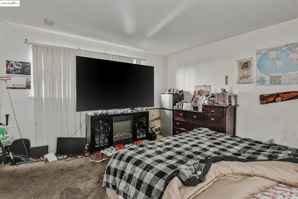 1927 82nd Ave, Oakland, California 94621 home-pic-20