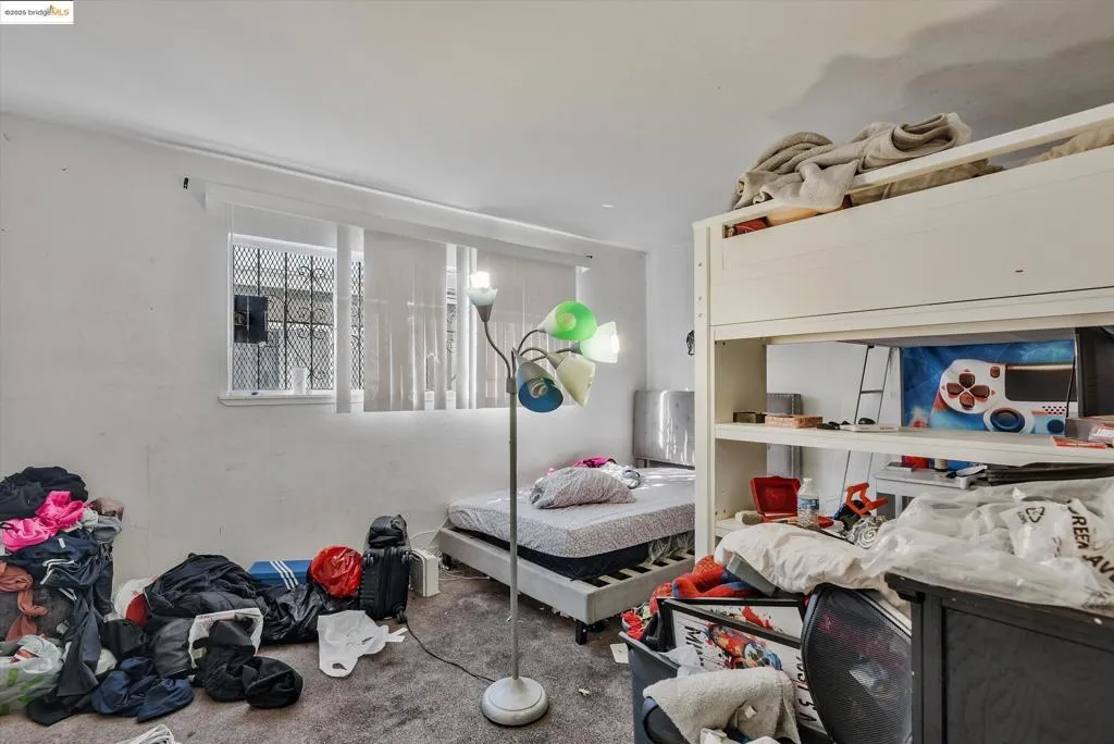 1927 82nd Ave, Oakland, California 94621 home-pic-17