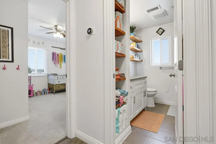 712 Lemon Avenue, Vista, California 92084