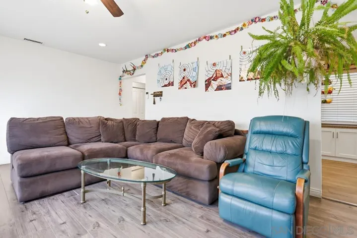 712 Lemon Avenue, Vista, California 92084