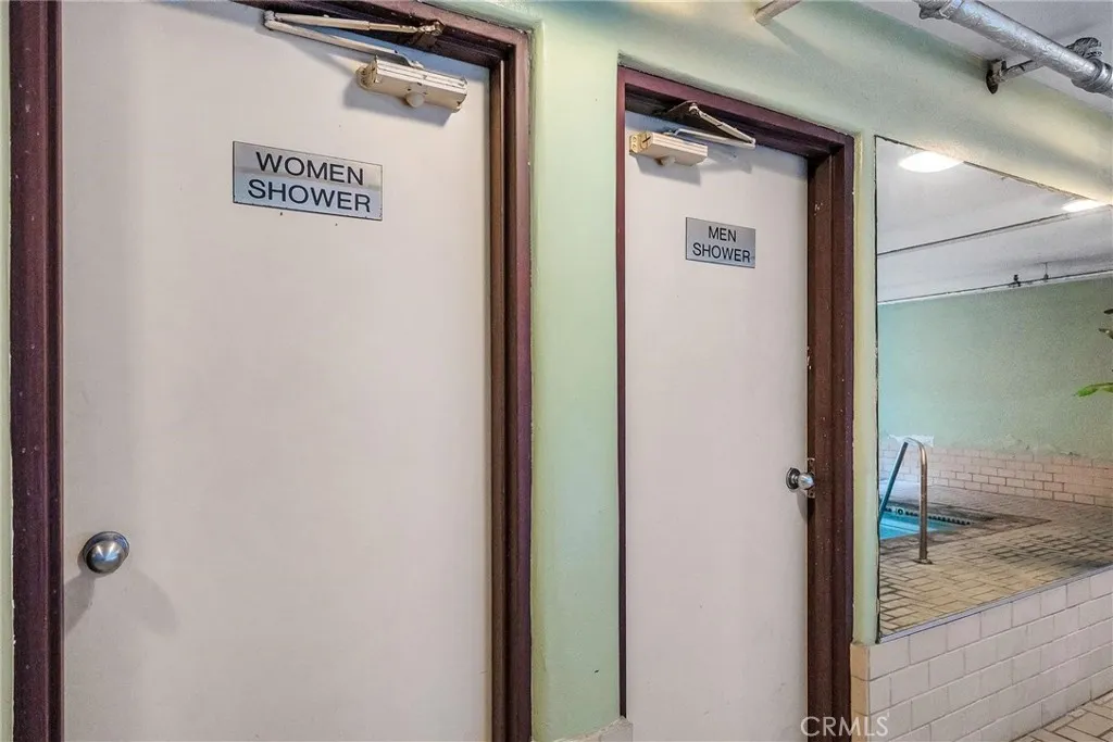 750 S Bundy 108, Los Angeles, California 90049 home-pic-28