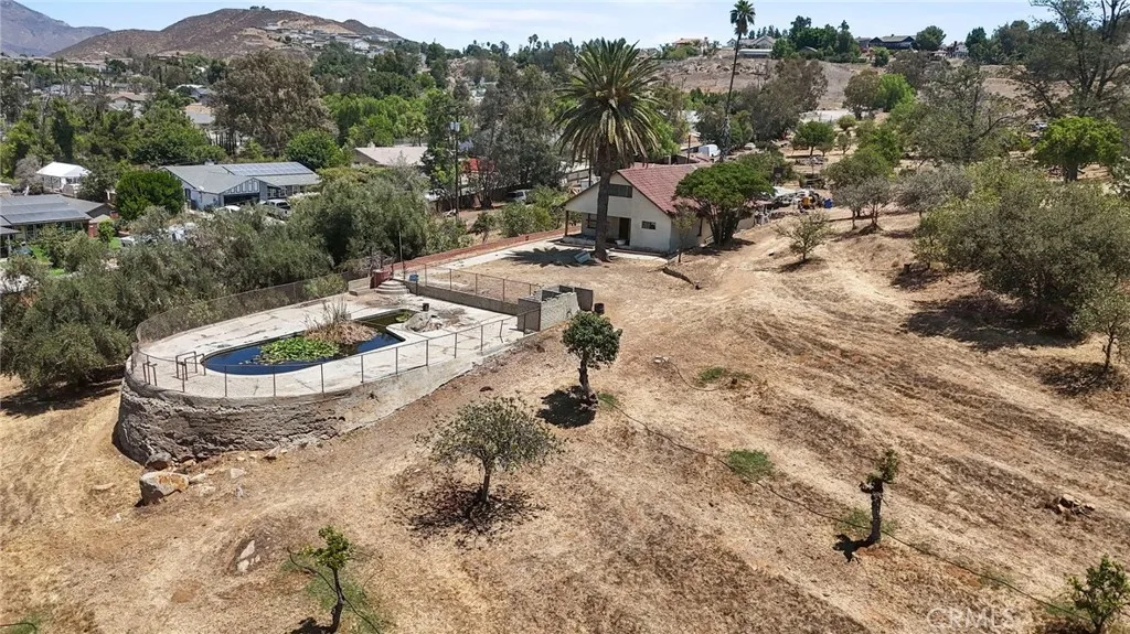8600 58th, Jurupa Valley, California 92509 home-pic-9