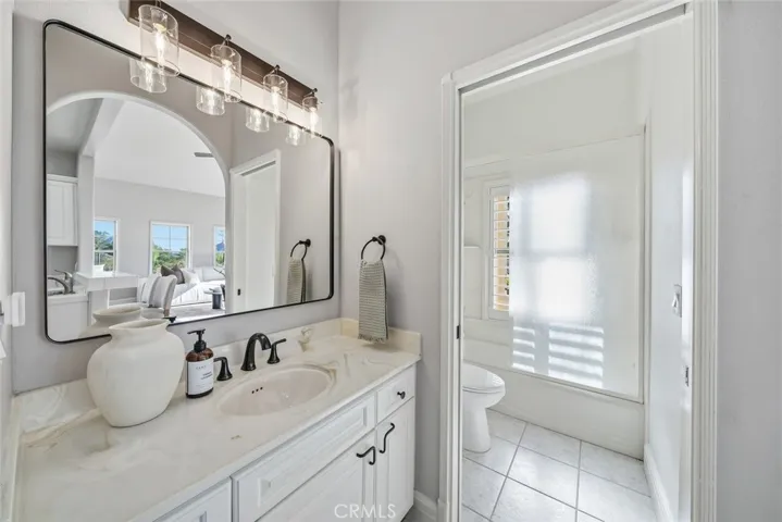 Guest suite bathroom