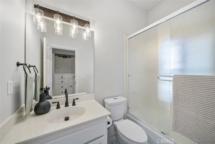 Bedroom 4 en suite
