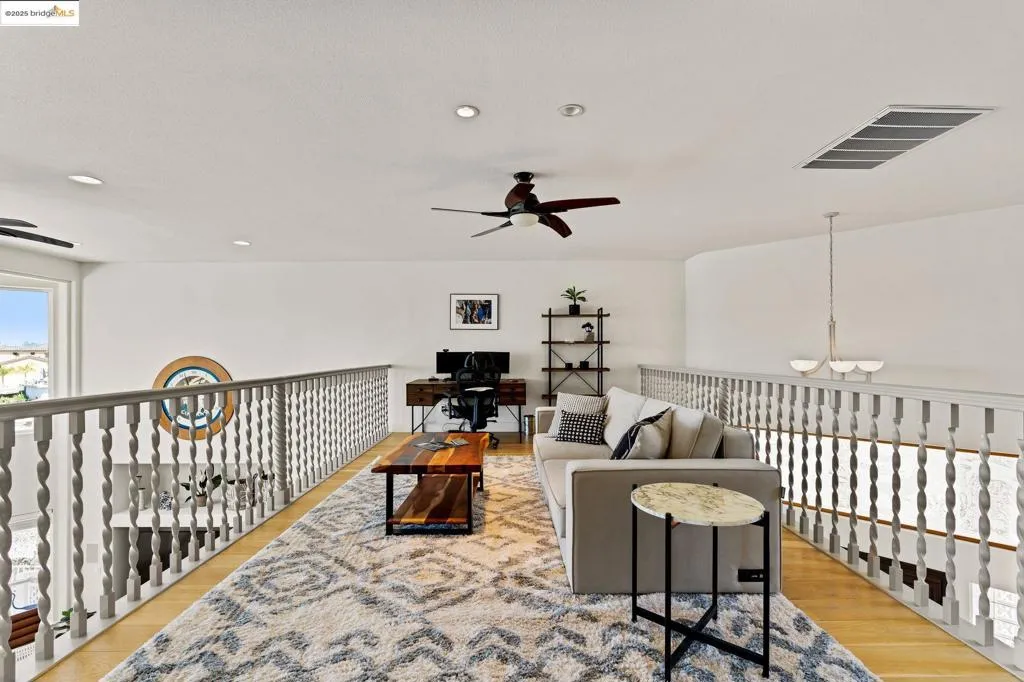 630 Discovery Bay Blvd, Discovery Bay, California 94505 home-pic-36