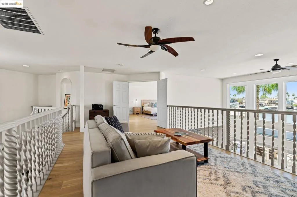 630 Discovery Bay Blvd, Discovery Bay, California 94505 home-pic-36