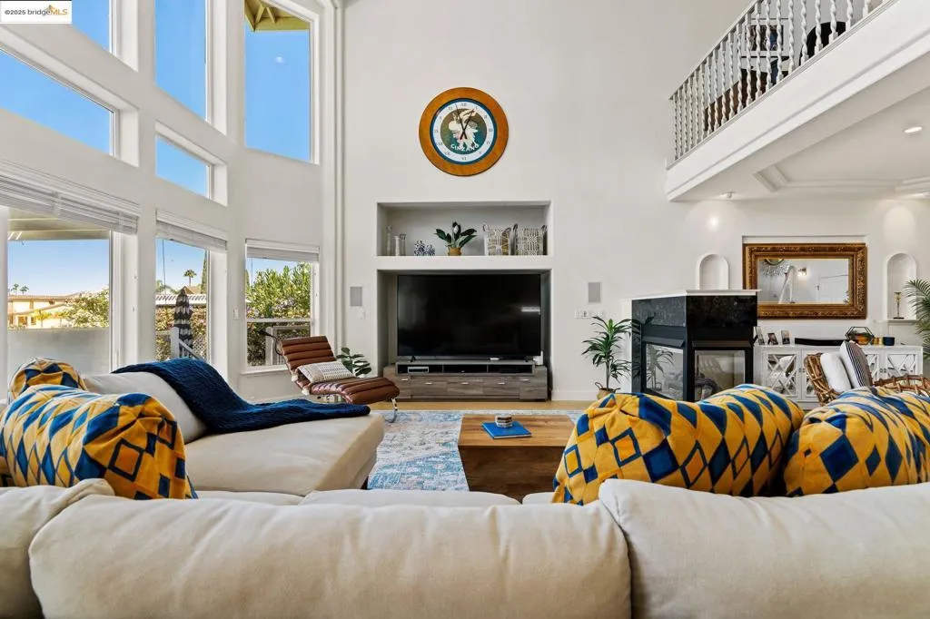 630 Discovery Bay Blvd, Discovery Bay, California 94505 home-pic-12
