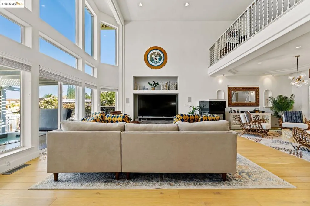 630 Discovery Bay Blvd, Discovery Bay, California 94505 home-pic-11