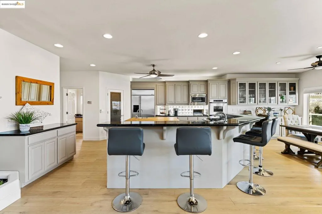 630 Discovery Bay Blvd, Discovery Bay, California 94505 home-pic-21