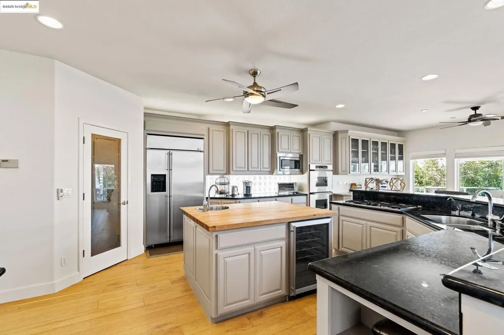 630 Discovery Bay Blvd, Discovery Bay, California 94505 home-pic-23