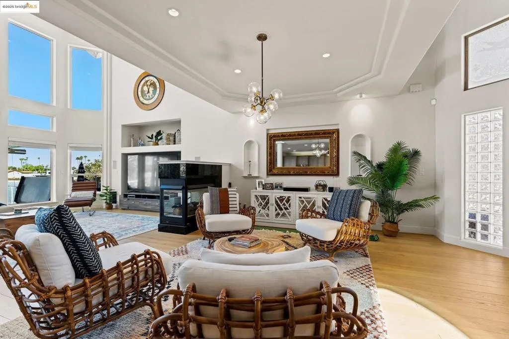 630 Discovery Bay Blvd, Discovery Bay, California 94505 home-pic-7