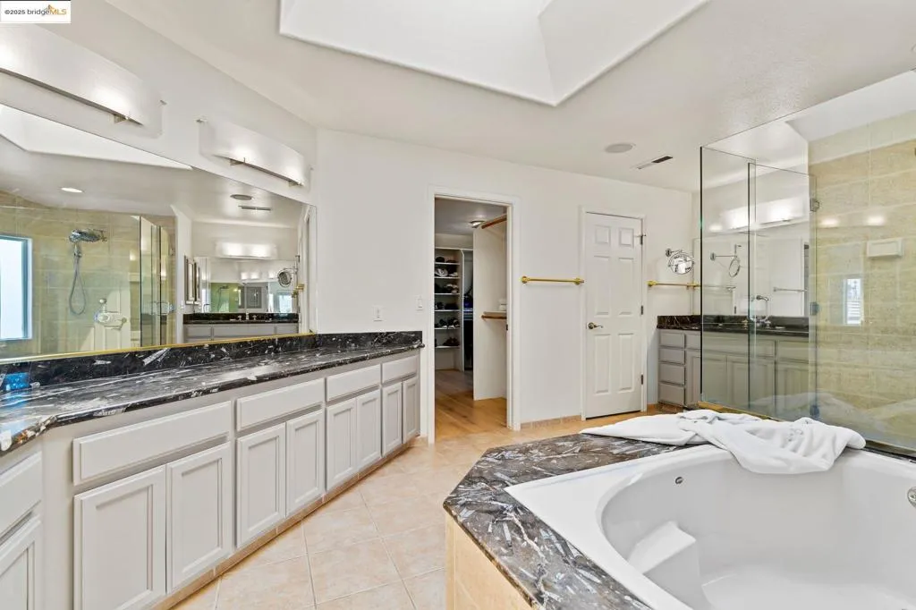 630 Discovery Bay Blvd, Discovery Bay, California 94505 home-pic-44