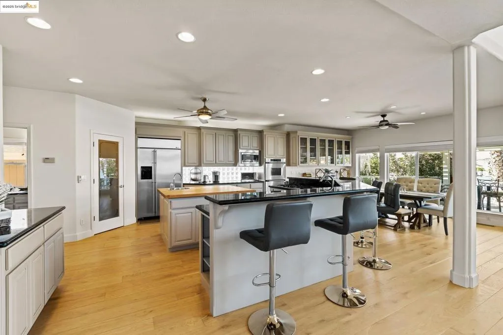 630 Discovery Bay Blvd, Discovery Bay, California 94505 home-pic-22