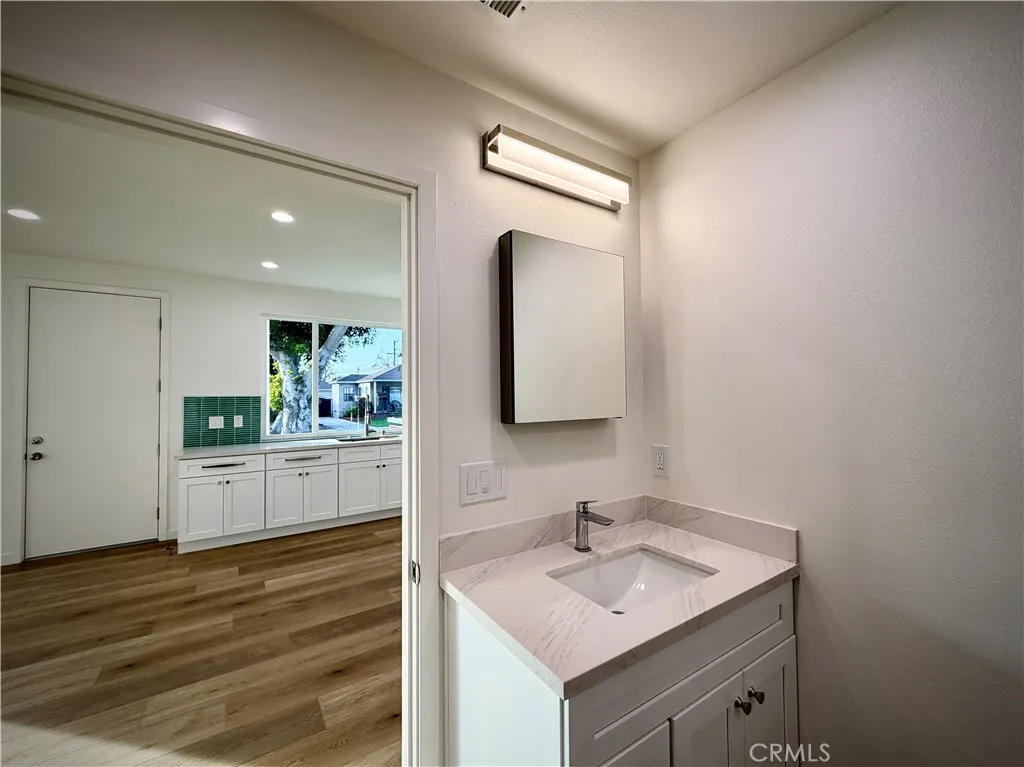 6118 Amos, Lakewood, California 90712 home-pic-21