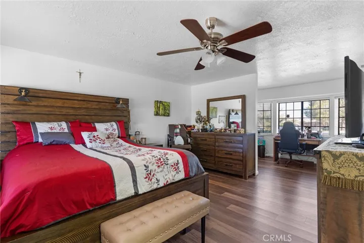 20071 Serrano, Apple Valley, California 92307
