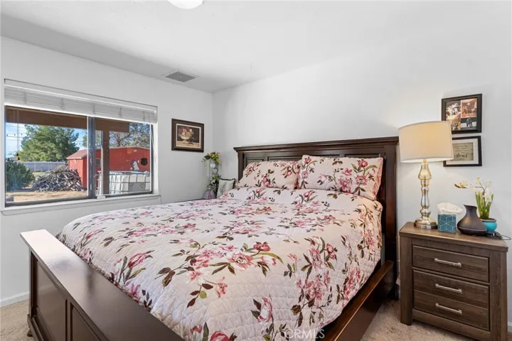 20071 Serrano, Apple Valley, California 92307