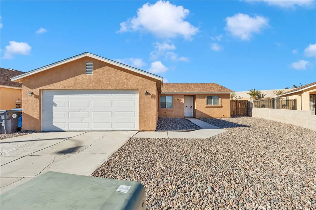 34622 Paseo Del Valle, Barstow, California 92311 home-pic-0