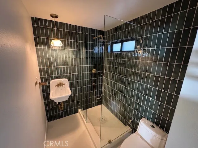 335 Flint, Long Beach, California 90814 home-pic-24