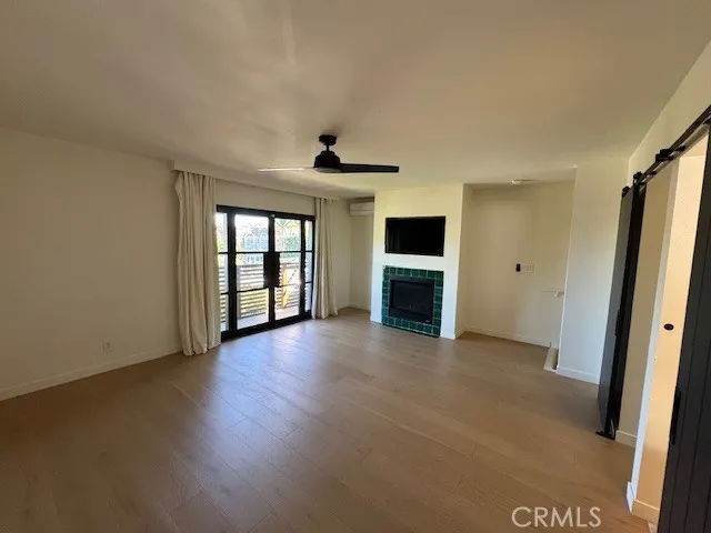 335 Flint, Long Beach, California 90814 home-pic-26