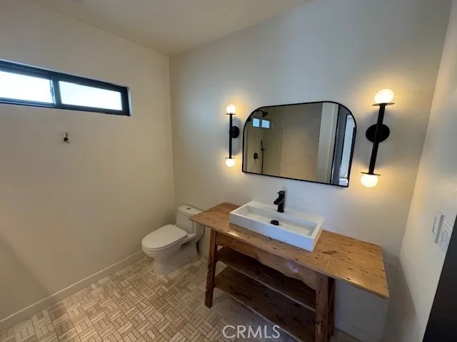 335 Flint, Long Beach, California 90814 home-pic-39