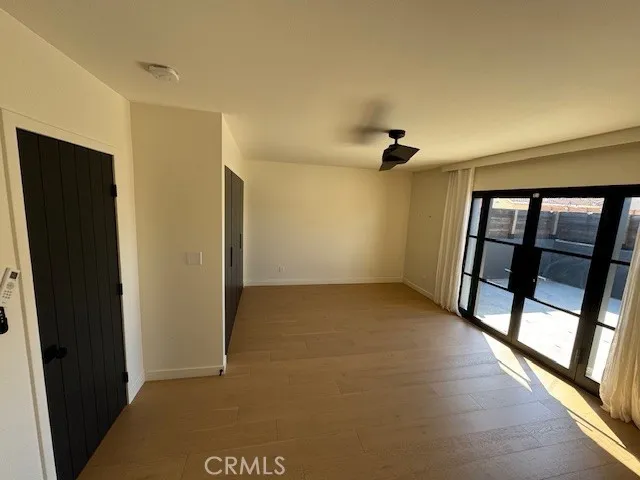 335 Flint, Long Beach, California 90814 home-pic-34