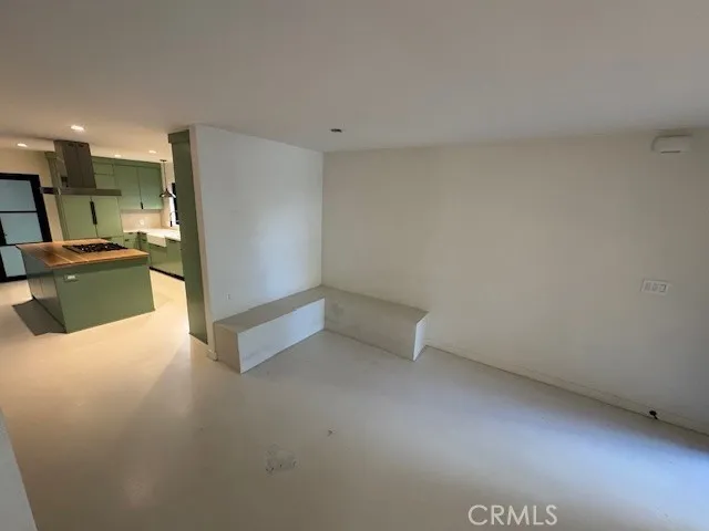 335 Flint, Long Beach, California 90814 home-pic-10