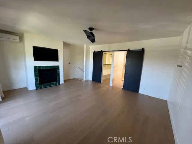 335 Flint, Long Beach, California 90814 home-pic-28