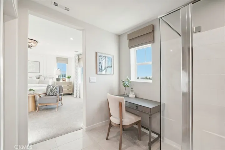 MODEL HOME