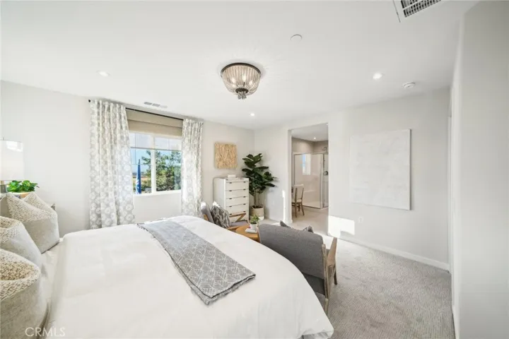 MODEL HOME