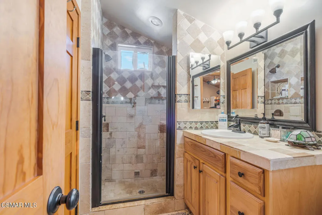 1088 Alta Vista Road, Simi Valley, California 93063 home-pic-20