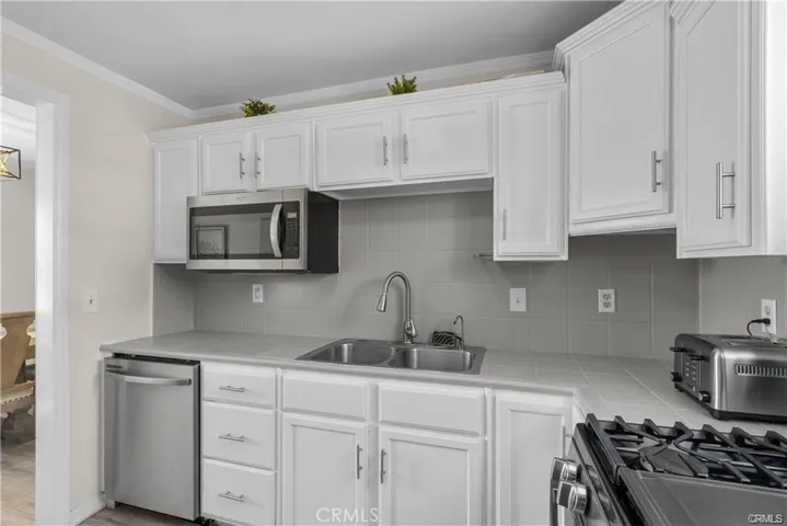 48240 90th Street W, Lancaster, California 93536