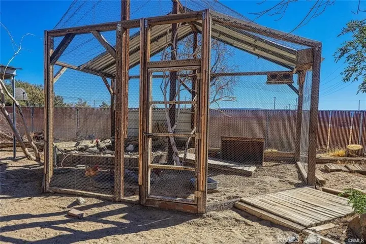 48240 90th Street W, Lancaster, California 93536