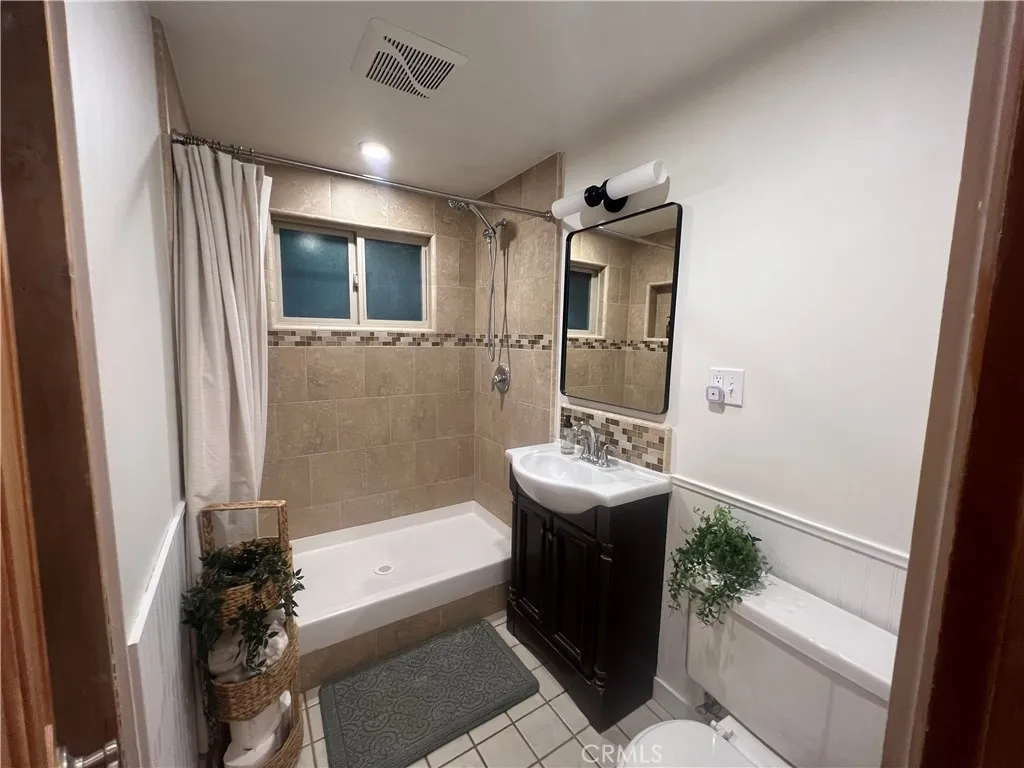 Four bathroom