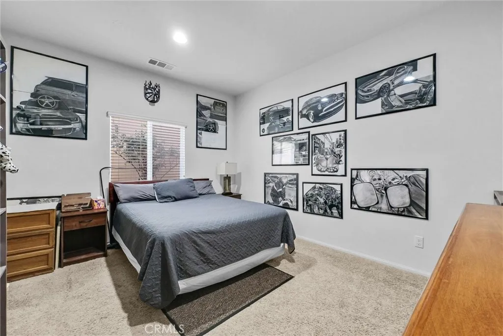 4664 Creek Cir, Jurupa Valley, California 91752 home-pic-16