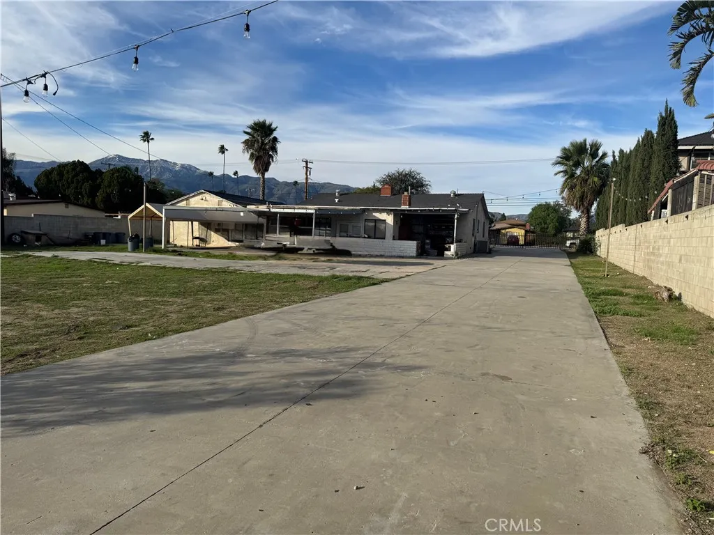 16539 Miller, Fontana, California 92336 home-pic-15