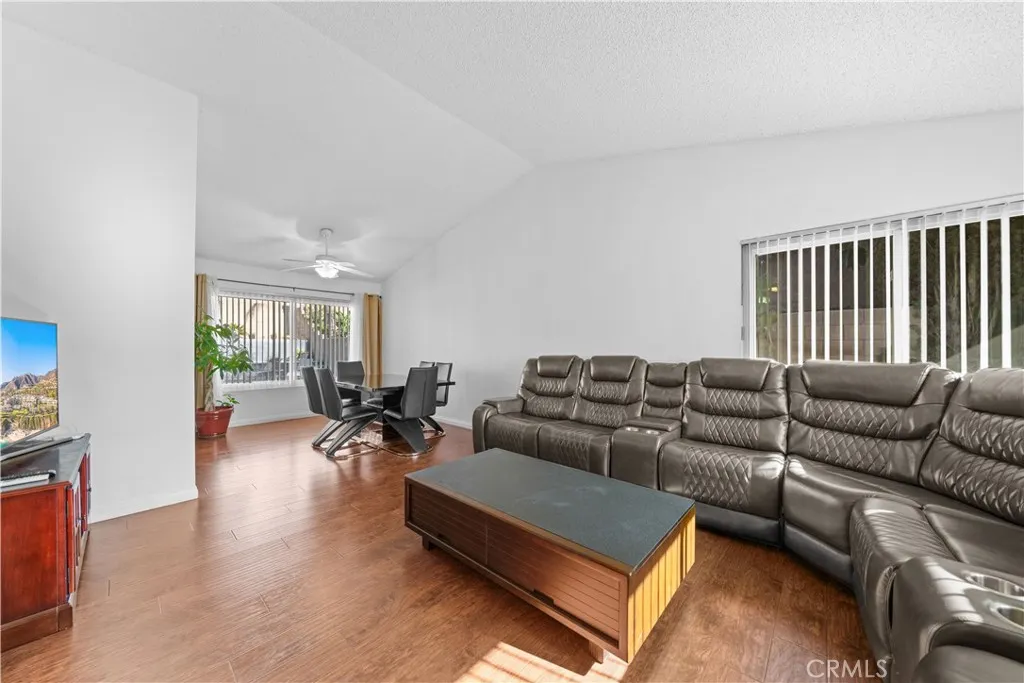 1473 E Fairfield Court, Ontario, California 91761 home-pic-10