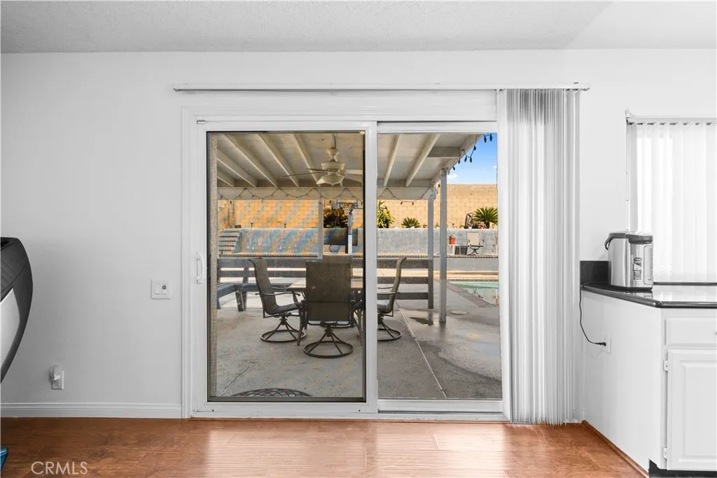 1473 E Fairfield Court, Ontario, California 91761 home-pic-37